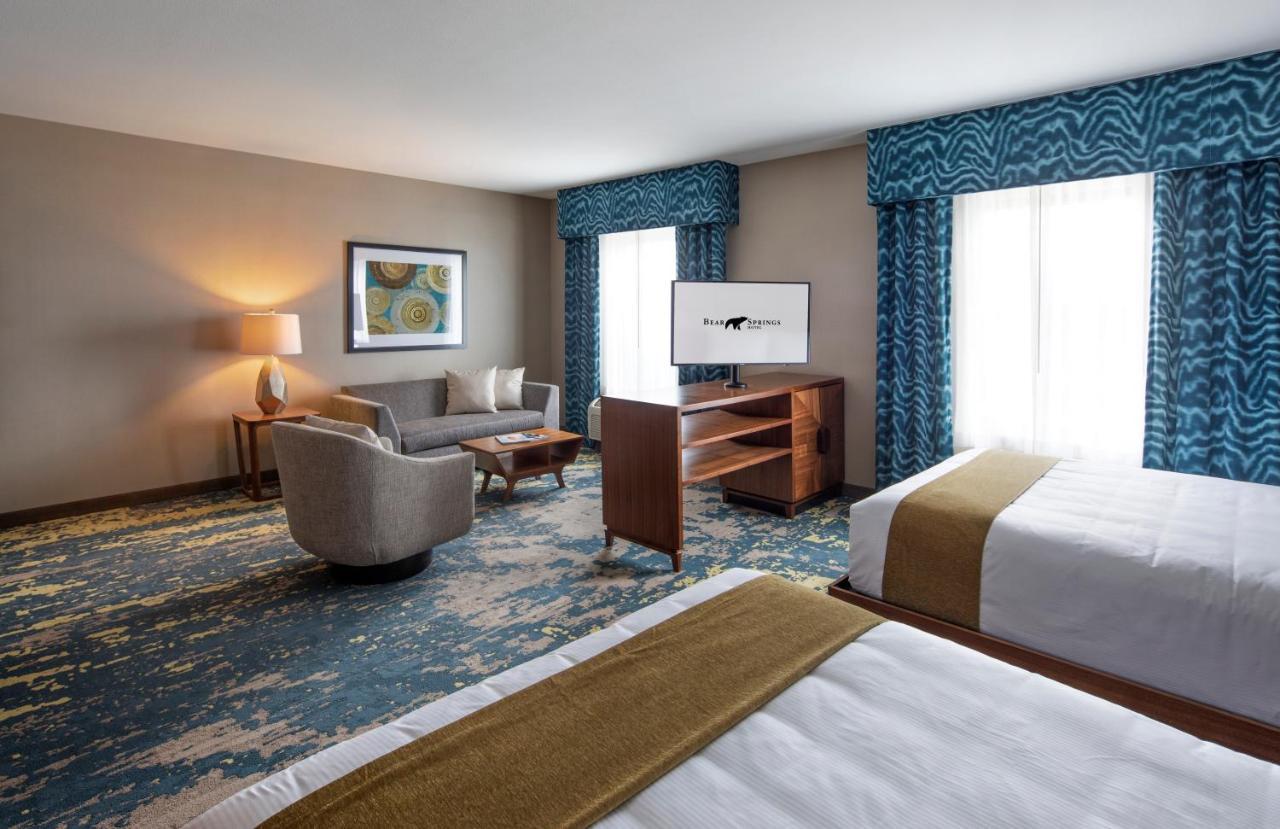 Bear Springs Hotel Highland Esterno foto