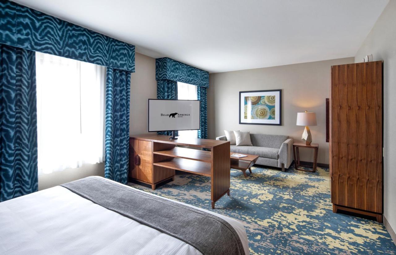 Bear Springs Hotel Highland Esterno foto